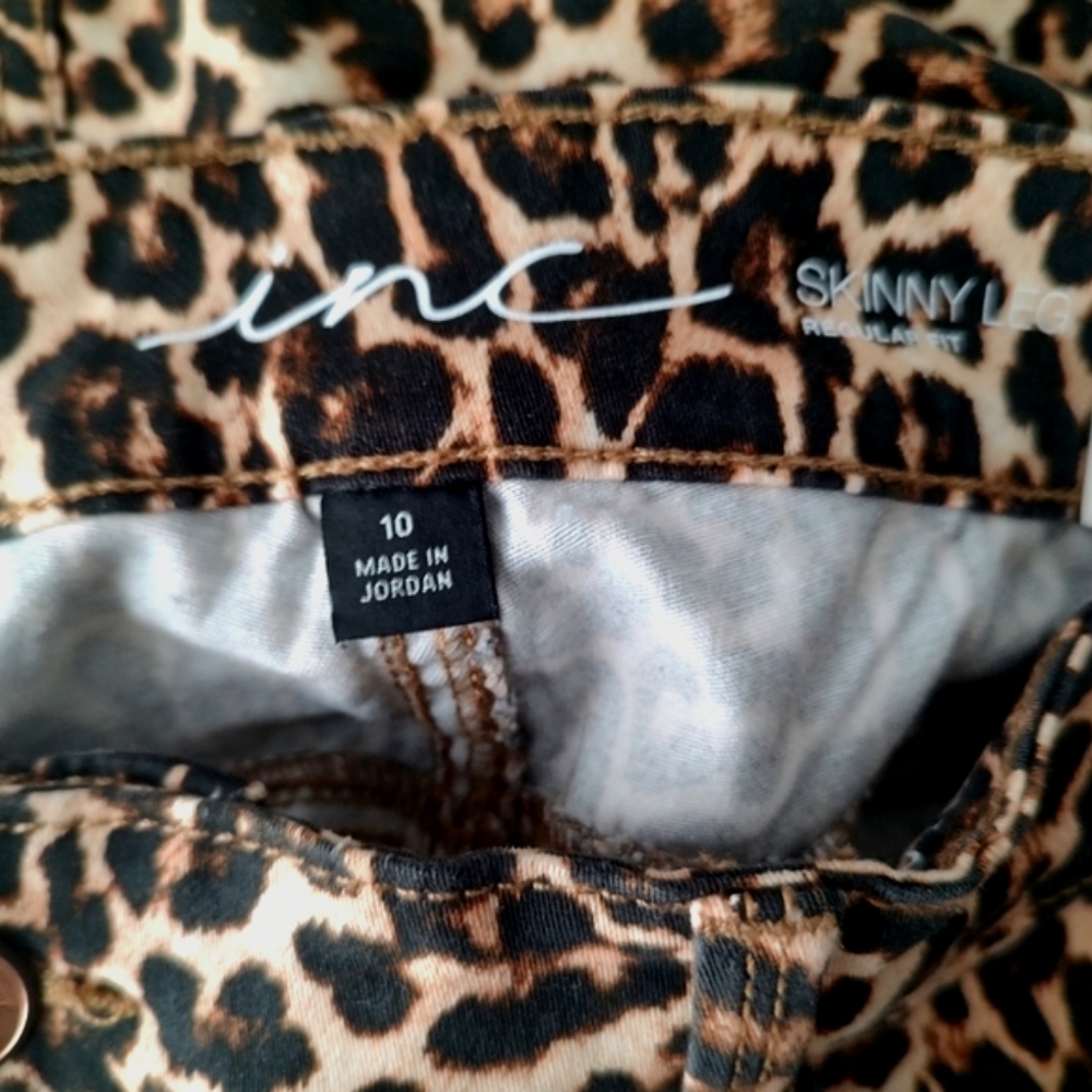 INC Regular Skinny Leg Leopard Women's Pants - Picture 7 of 10